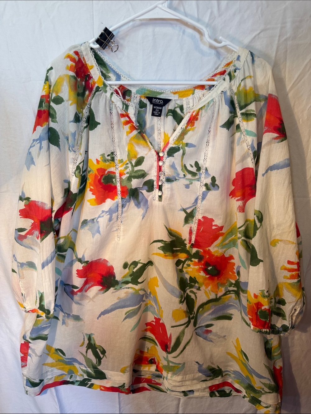 intro. White Floral Peasant Tunic with Red & Yellow Blooms